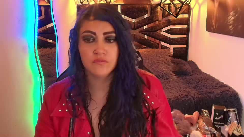 scarleth_bluee Adult Chat August 18, 2026