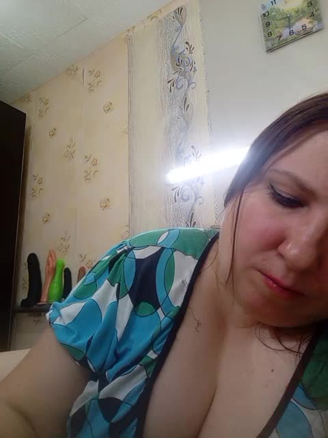 Konfetka80 Adult Chat August 18, 2026