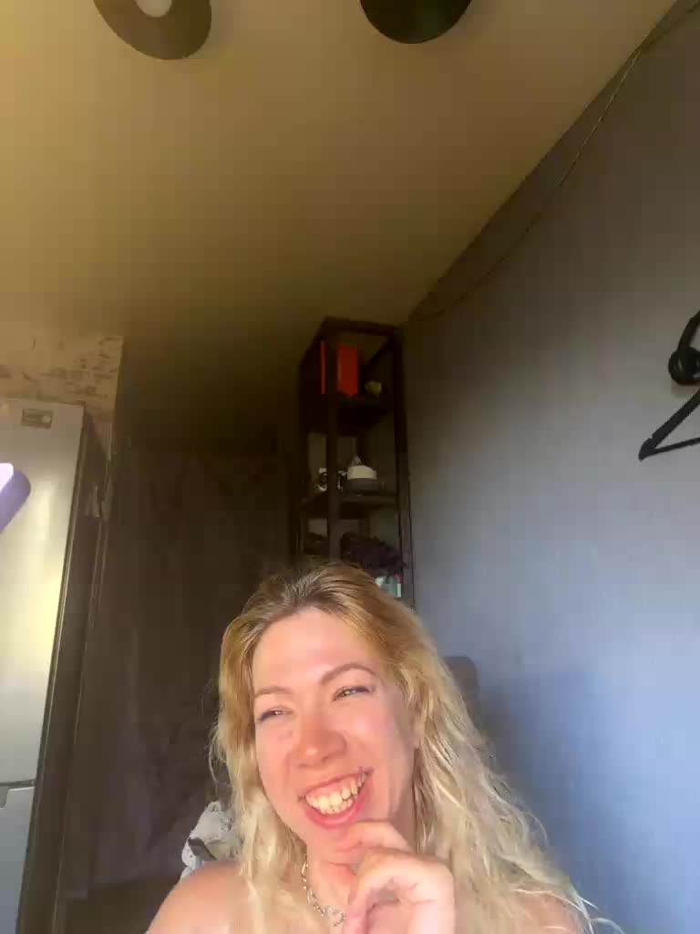 Lexy-Luna Adult Chat August 18, 2026