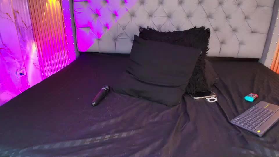 madisson__monroe Adult Chat August 18, 2026