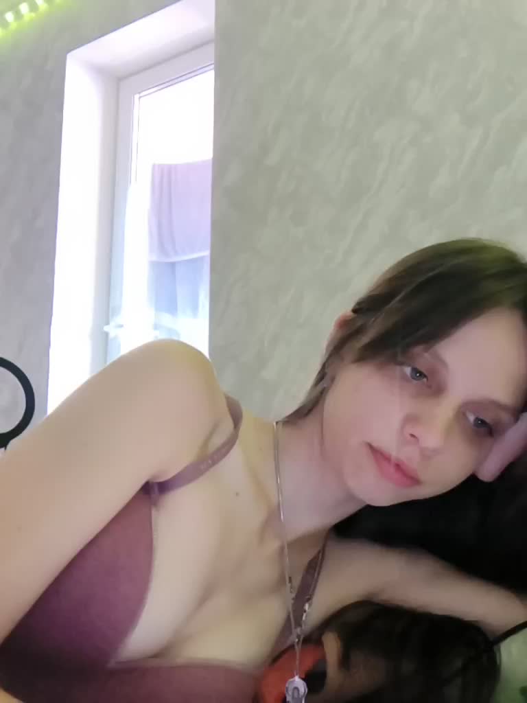 korolevaaa11 Adult Chat August 18, 2026
