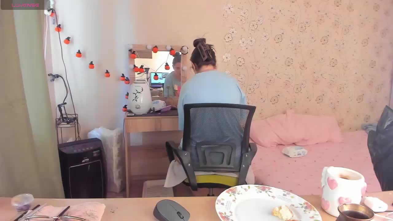 Alicenextdoor Adult Chat August 18, 2026