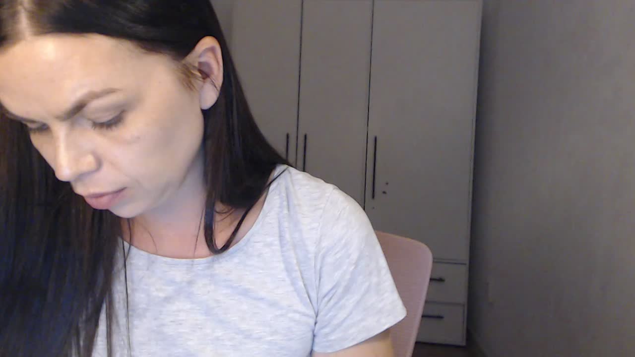 Bestie_S Adult Chat August 18, 2026