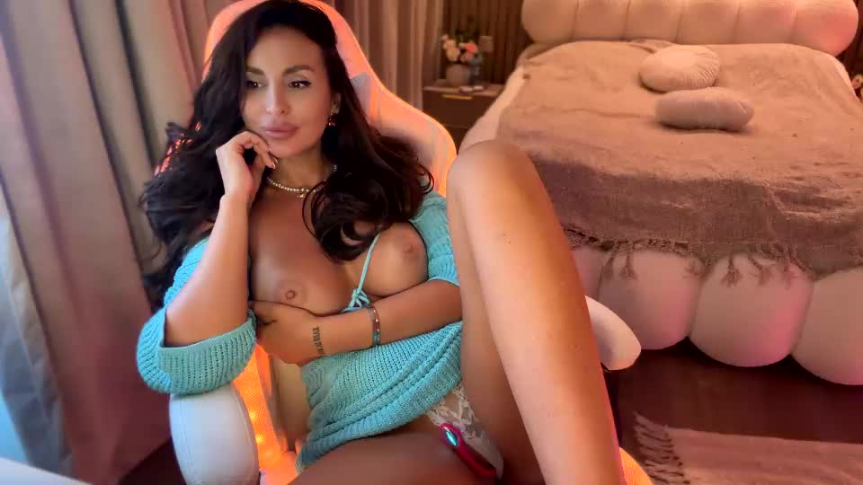 lunabex Adult Chat August 18, 2026