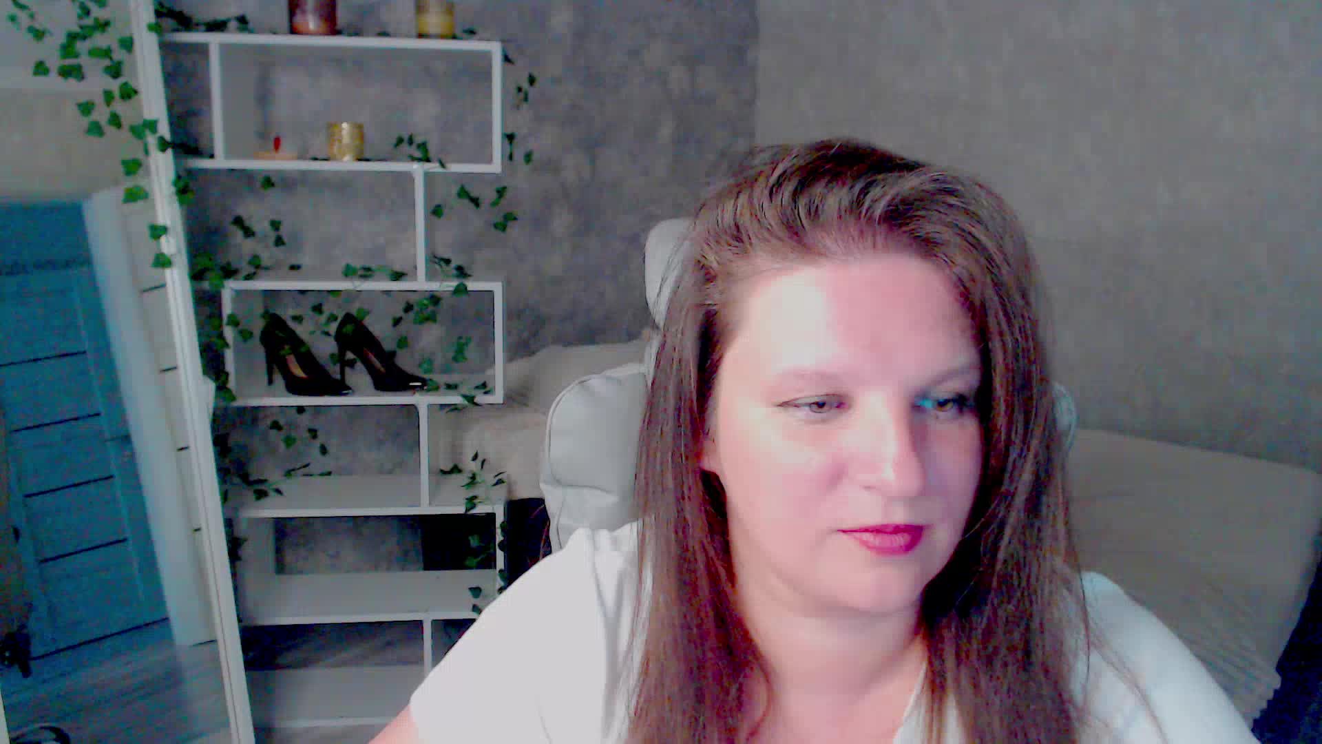 MilaLluna Adult Chat August 18, 2026