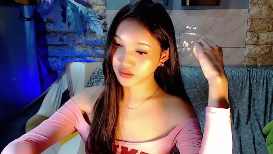 nami_kisser Adult Chat August 19, 2026