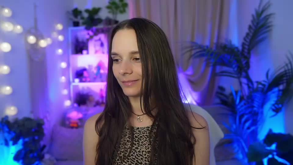 anna_leah_ Adult Chat August 19, 2026