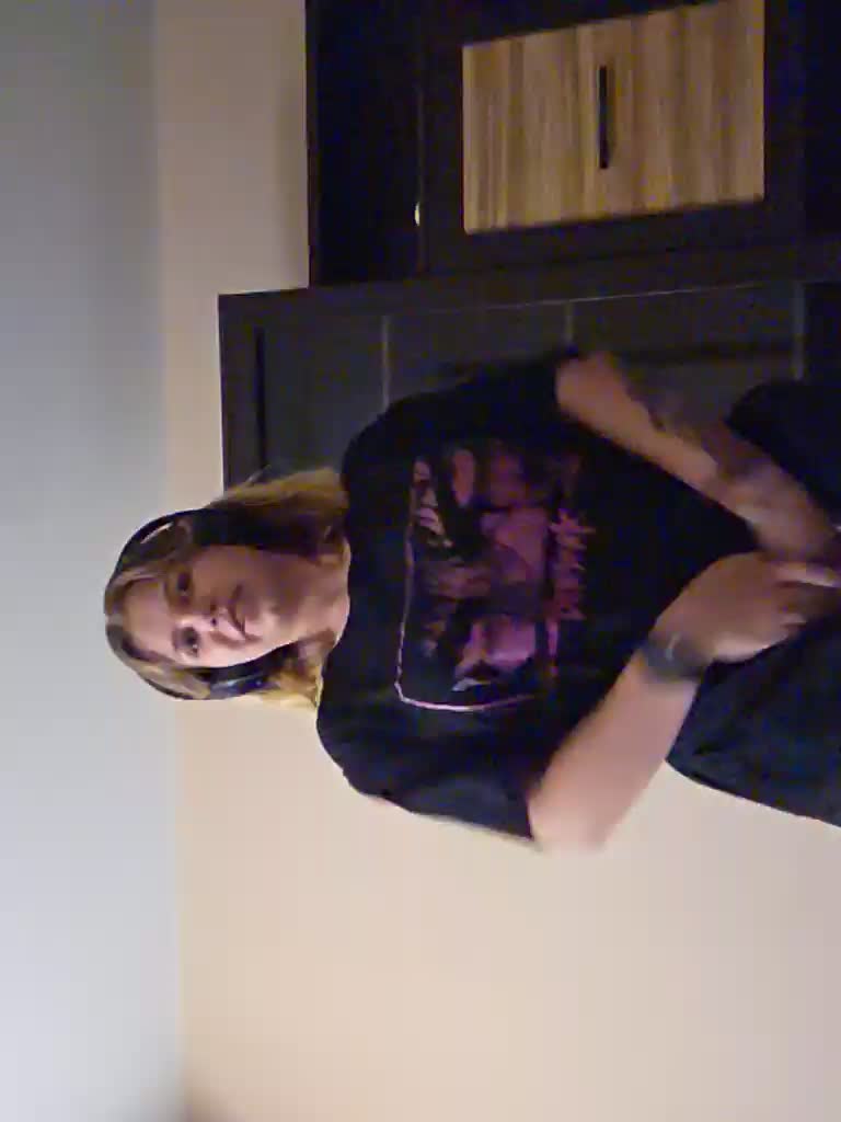 Alexandracore Adult Chat August 19, 2026