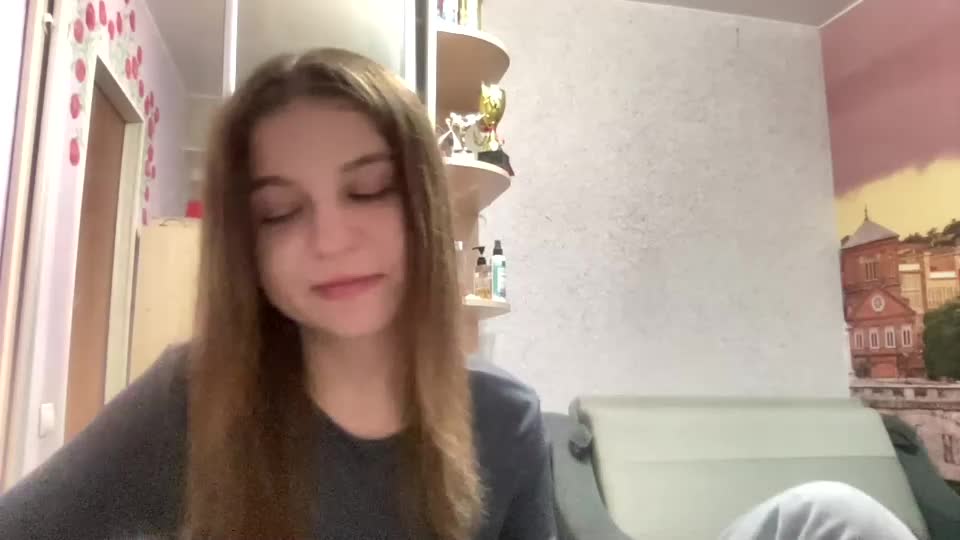 azzieheberly Adult Chat August 18, 2026