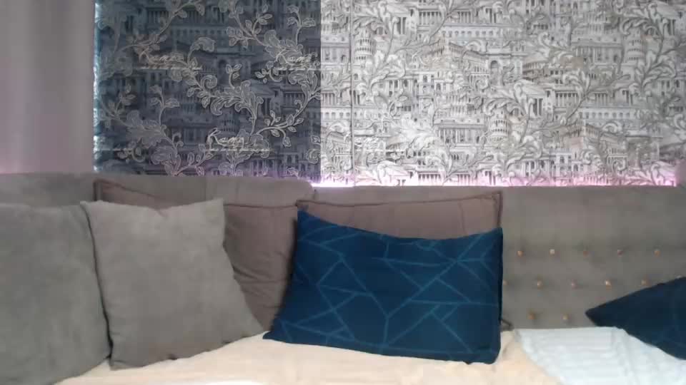 mandy_foxxx Adult Chat August 19, 2026