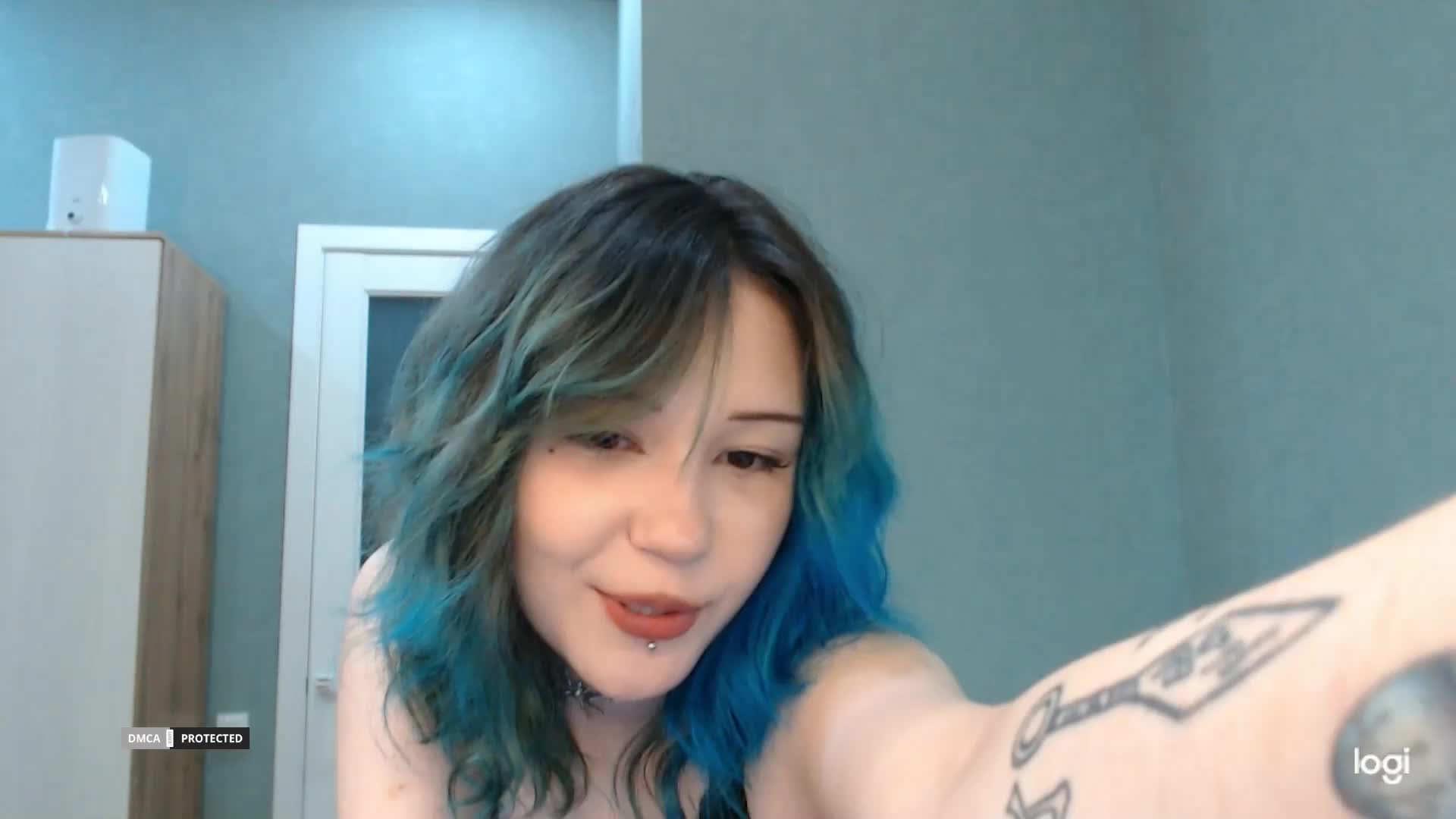 Hugo-Min Adult Chat August 19, 2026
