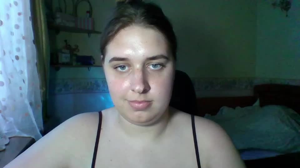 hess_luna_ Adult Chat August 19, 2026