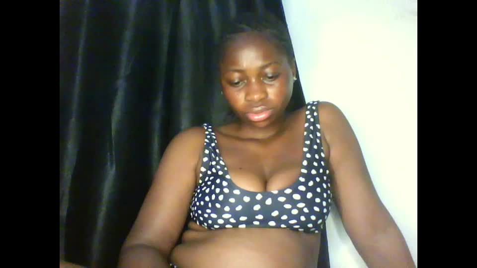 prettyxxpac Adult Chat August 19, 2026