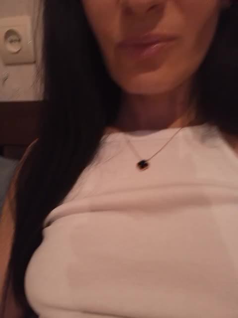 Black_chick Adult Chat August 19, 2026