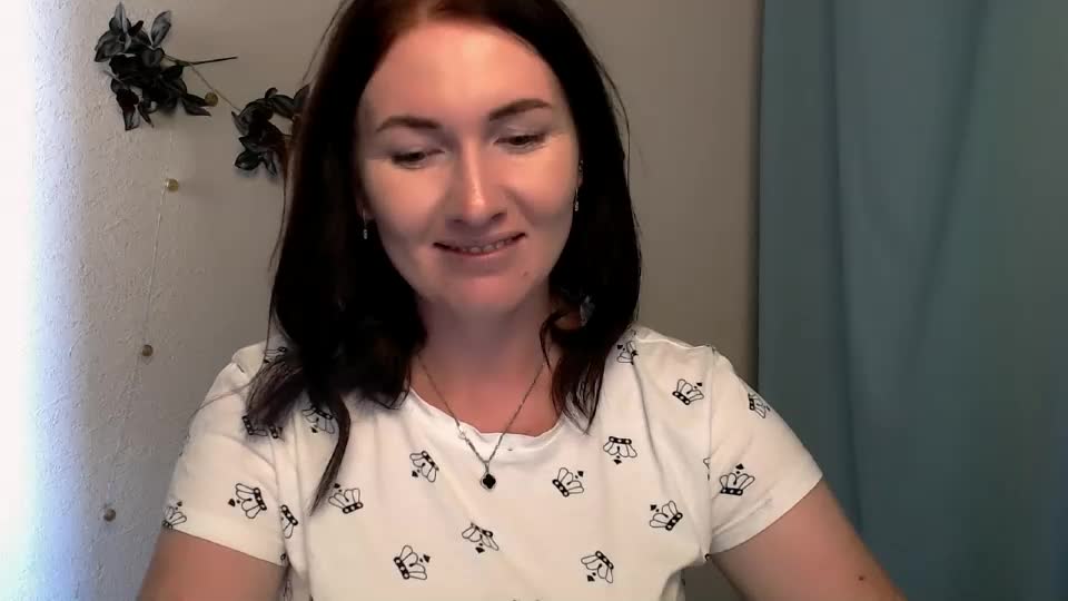 _cutie_and_shy_ Adult Chat August 19, 2026