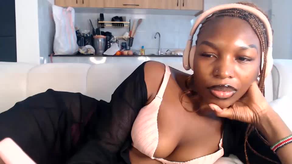 tiana_kay Adult Chat August 19, 2026