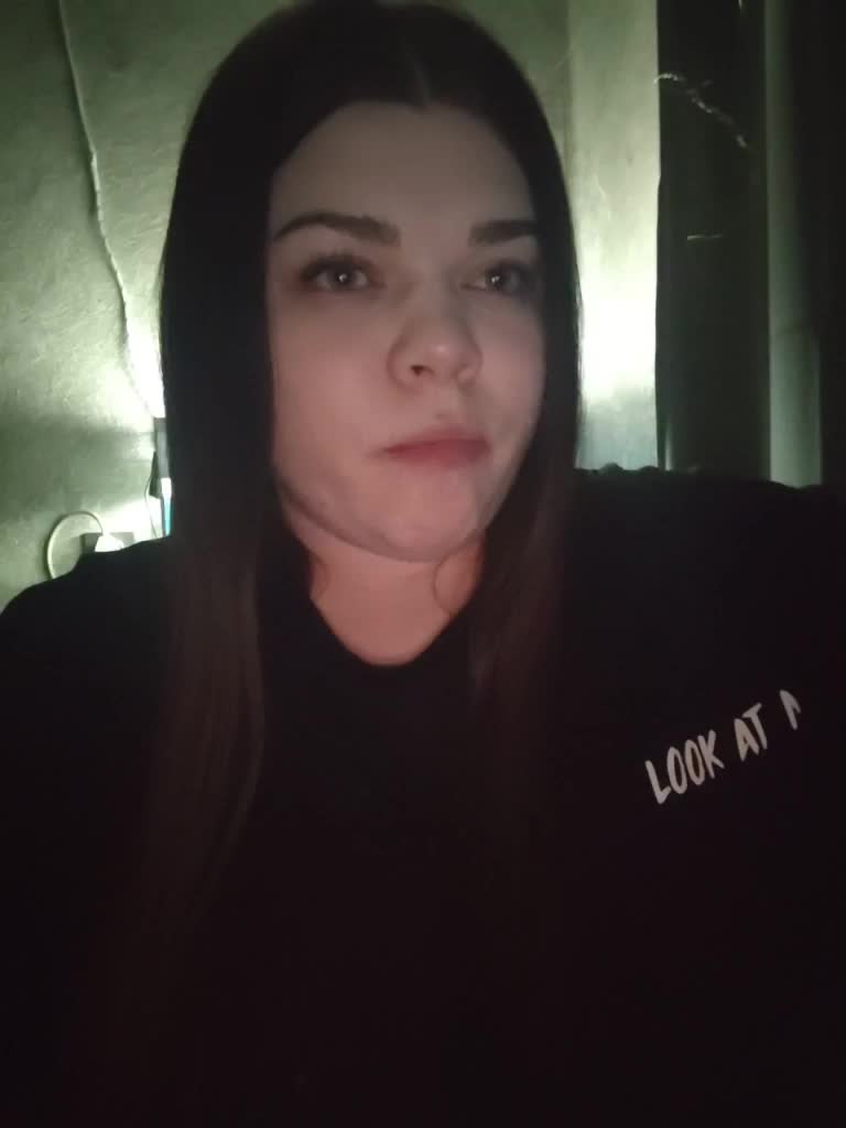 Karina-15 Adult Chat August 19, 2026