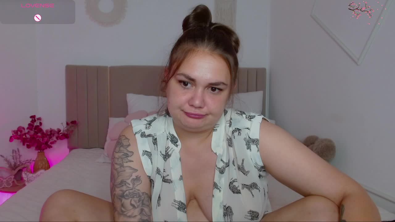 M1ssBella Adult Chat August 19, 2026