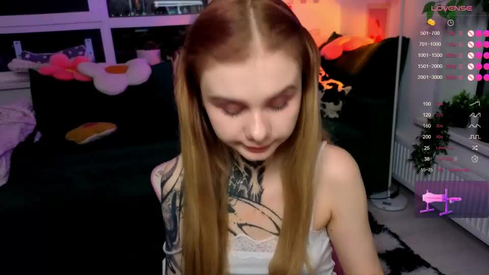 britney_lynch Adult Chat August 19, 2026