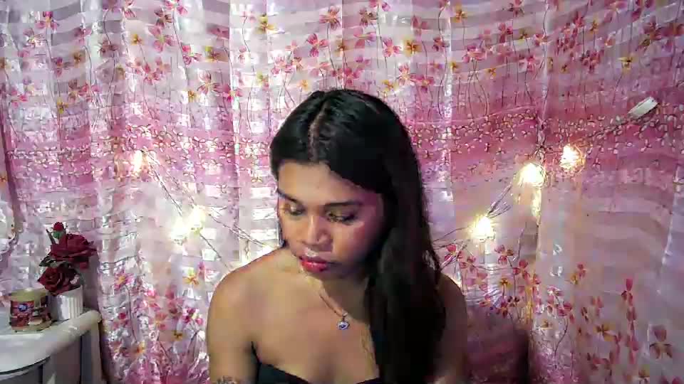 yourqueen_19 Adult Chat August 19, 2026