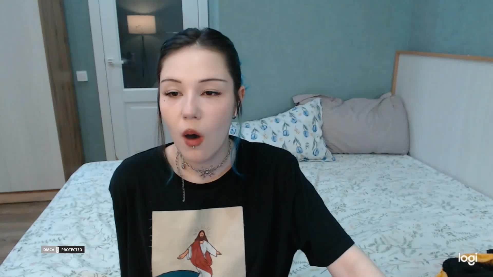 Hugo-Min Adult Chat August 19, 2026