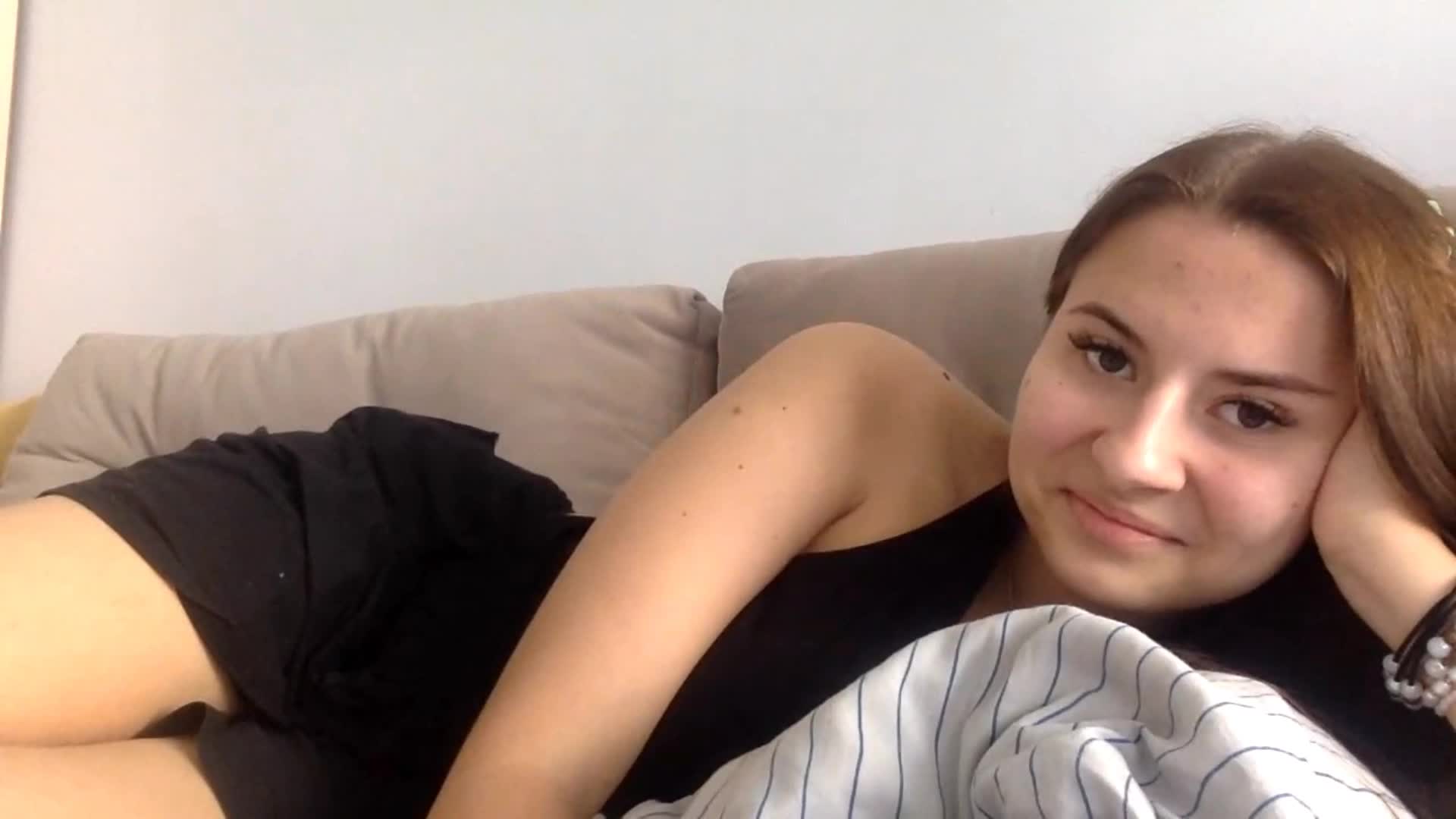 JeannaMullinax Adult Chat August 19, 2026