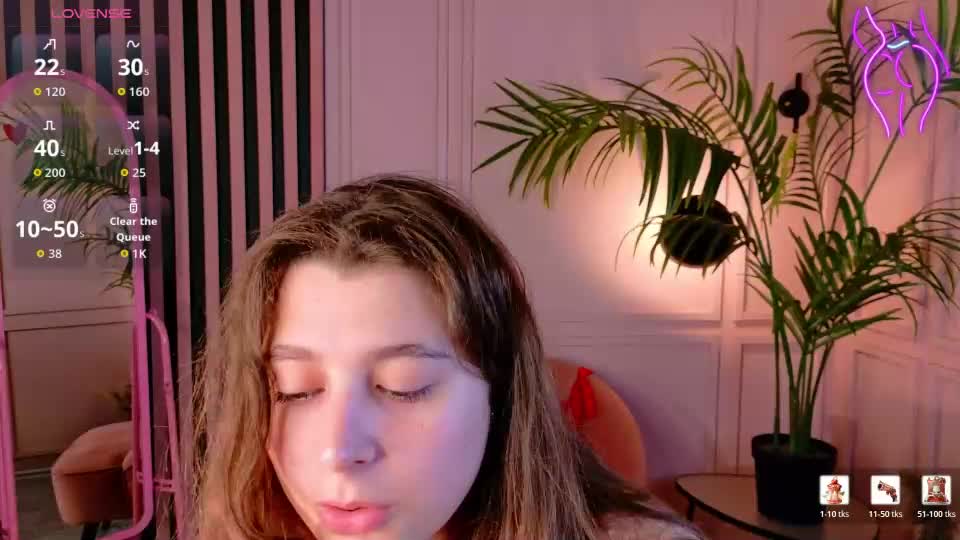 queen_michelle_ Adult Chat August 19, 2026