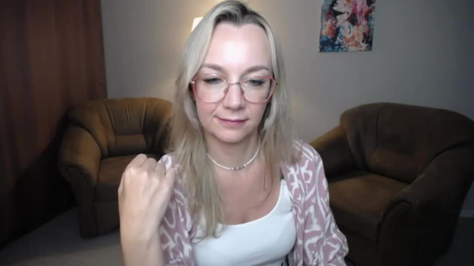 ava_elior Adult Chat August 19, 2026