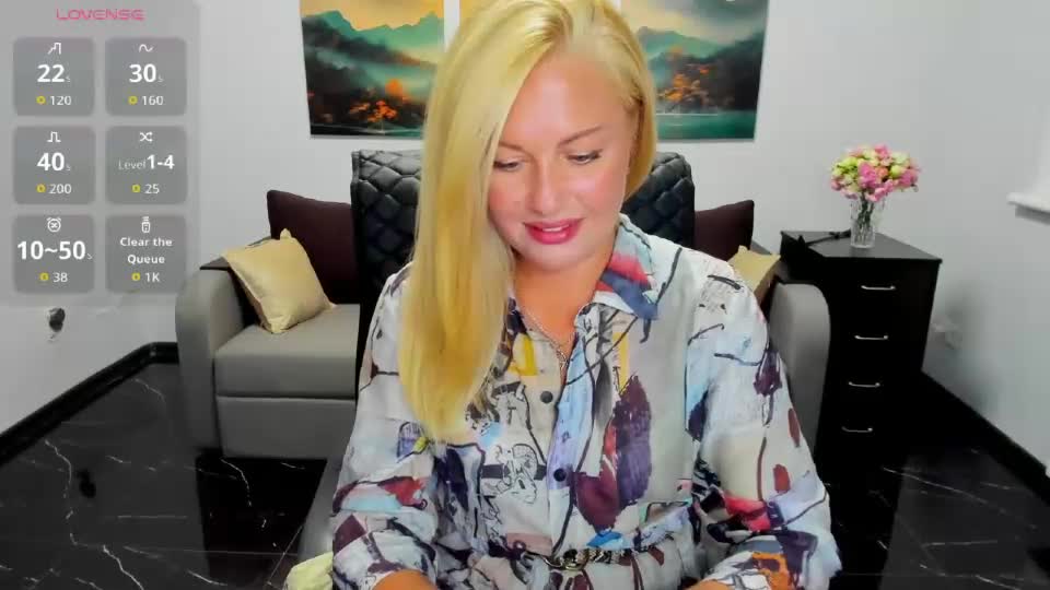 mira_whitme Adult Chat August 19, 2026