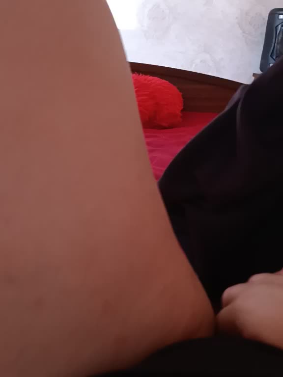 Laura35 Adult Chat August 19, 2026