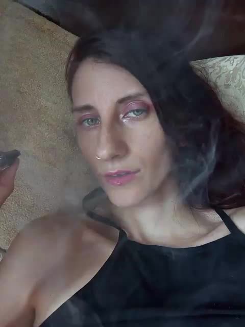 Kitty2044 Adult Chat August 19, 2026