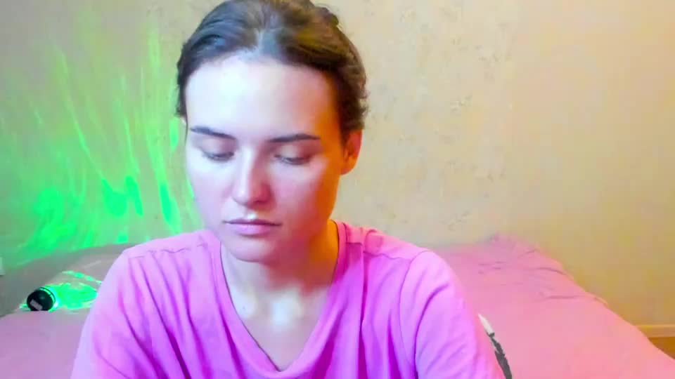 jessy_lil Adult Chat August 20, 2026