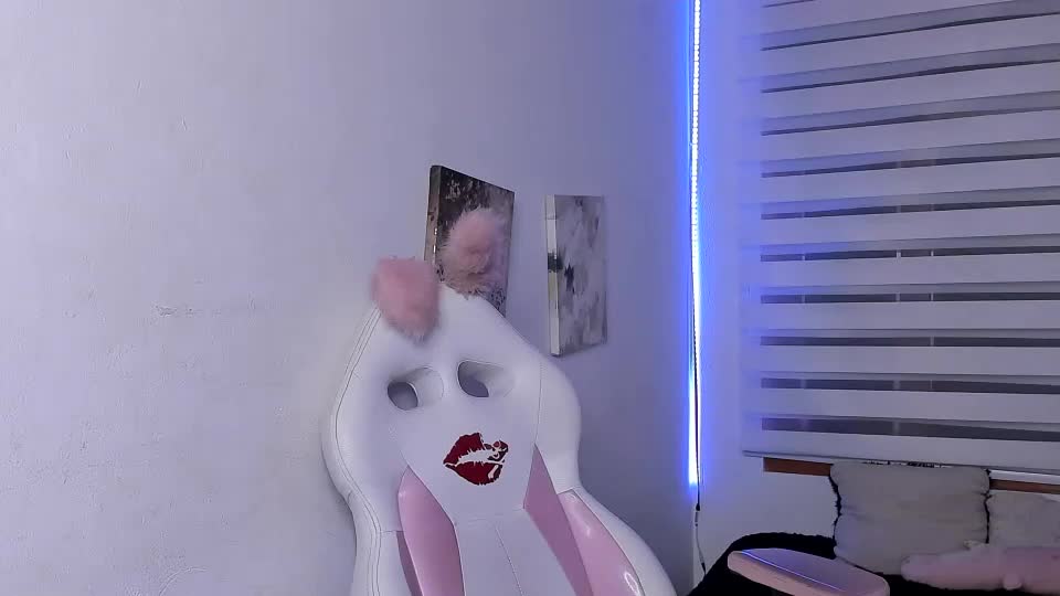 kir_ely Adult Chat August 20, 2026