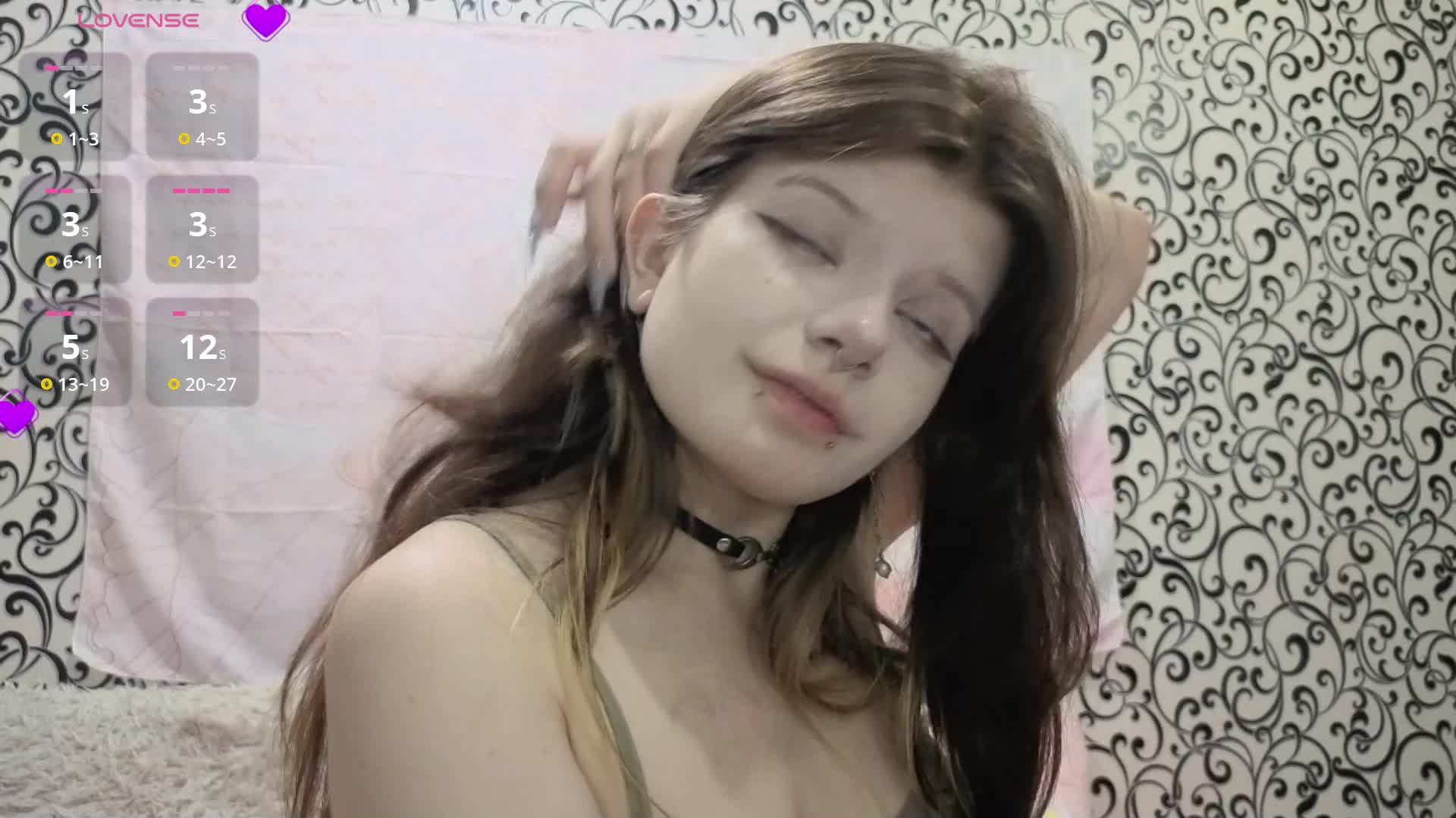 FrirenLovv Adult Chat August 20, 2026