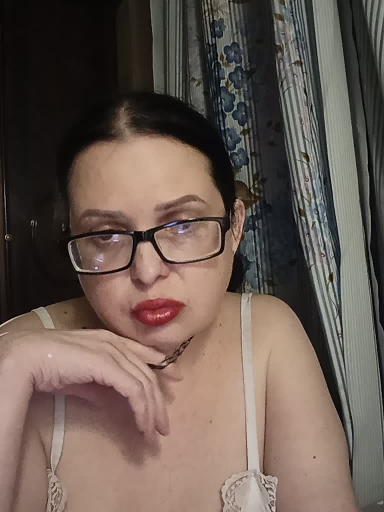 Anna-Gold3 Adult Chat August 20, 2026