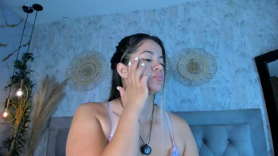 leidy2022_ Adult Chat August 20, 2026