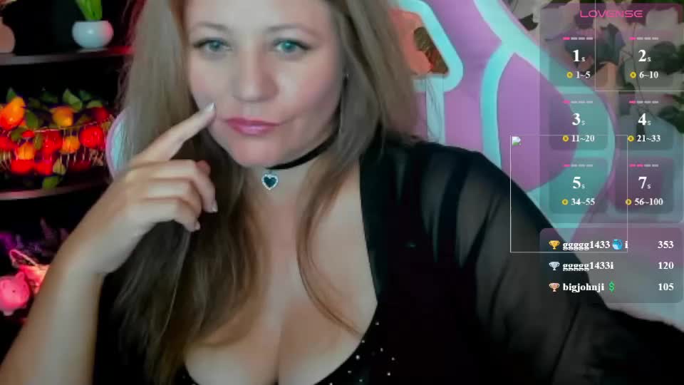 ferall_berrry Adult Chat August 20, 2026