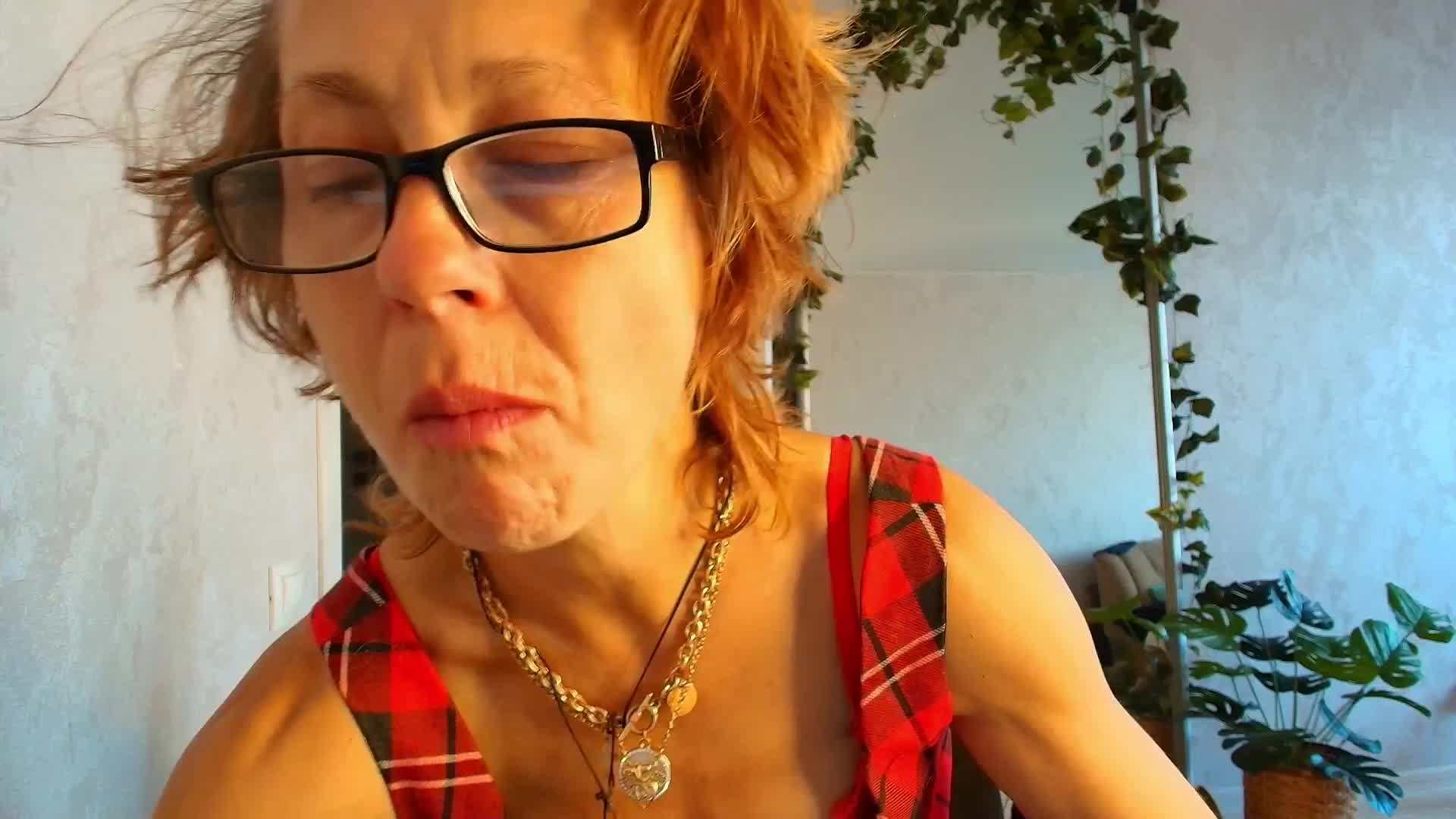 LioraWeiss Adult Chat August 20, 2026