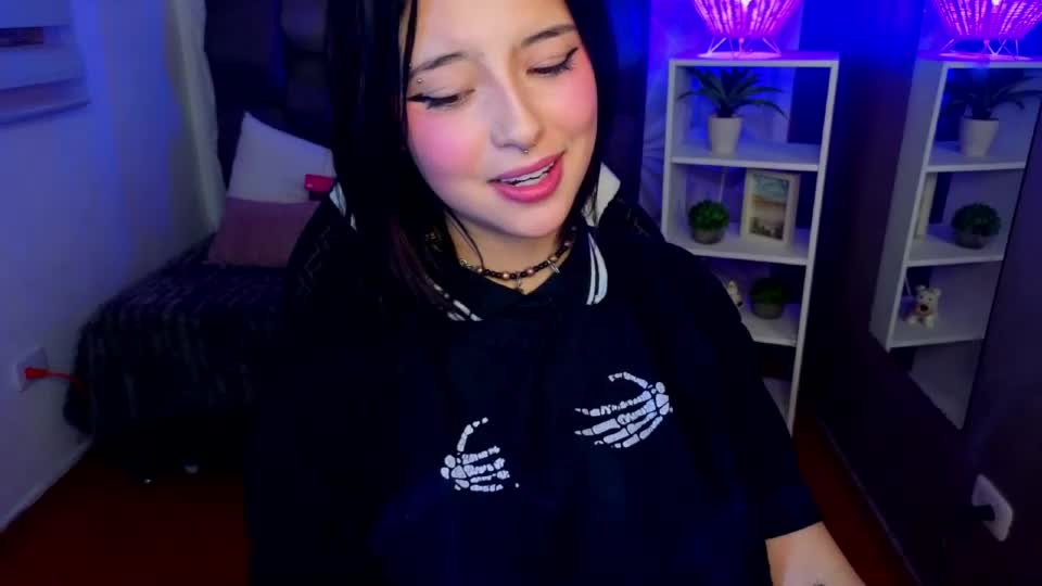 lisa_dolly_nyx Adult Chat August 20, 2026