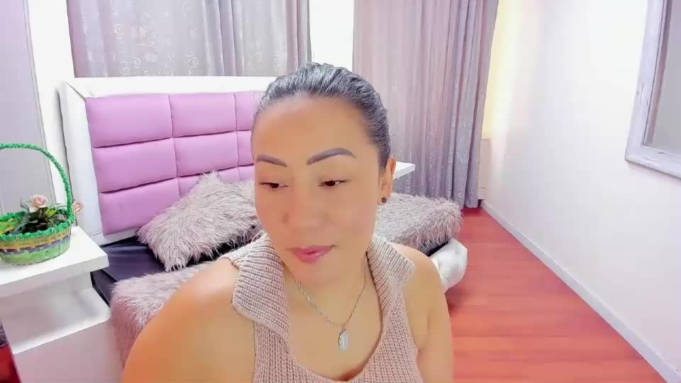 gaby_trent Adult Chat August 20, 2026
