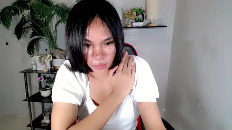 yumiexx Adult Chat August 20, 2026