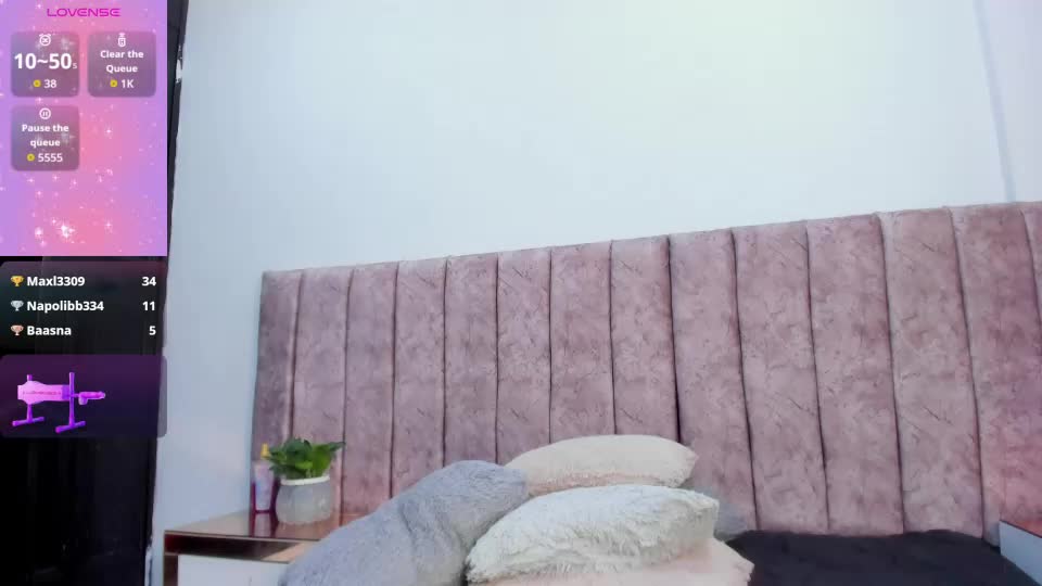 zoe_evaanss_ Adult Chat August 20, 2026