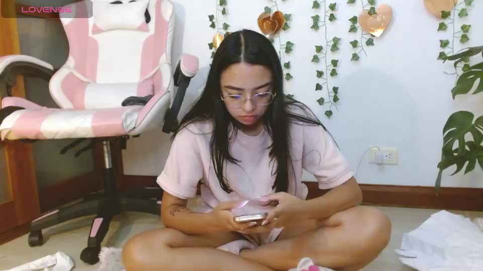 hellokitty_valery1 Adult Chat August 20, 2026