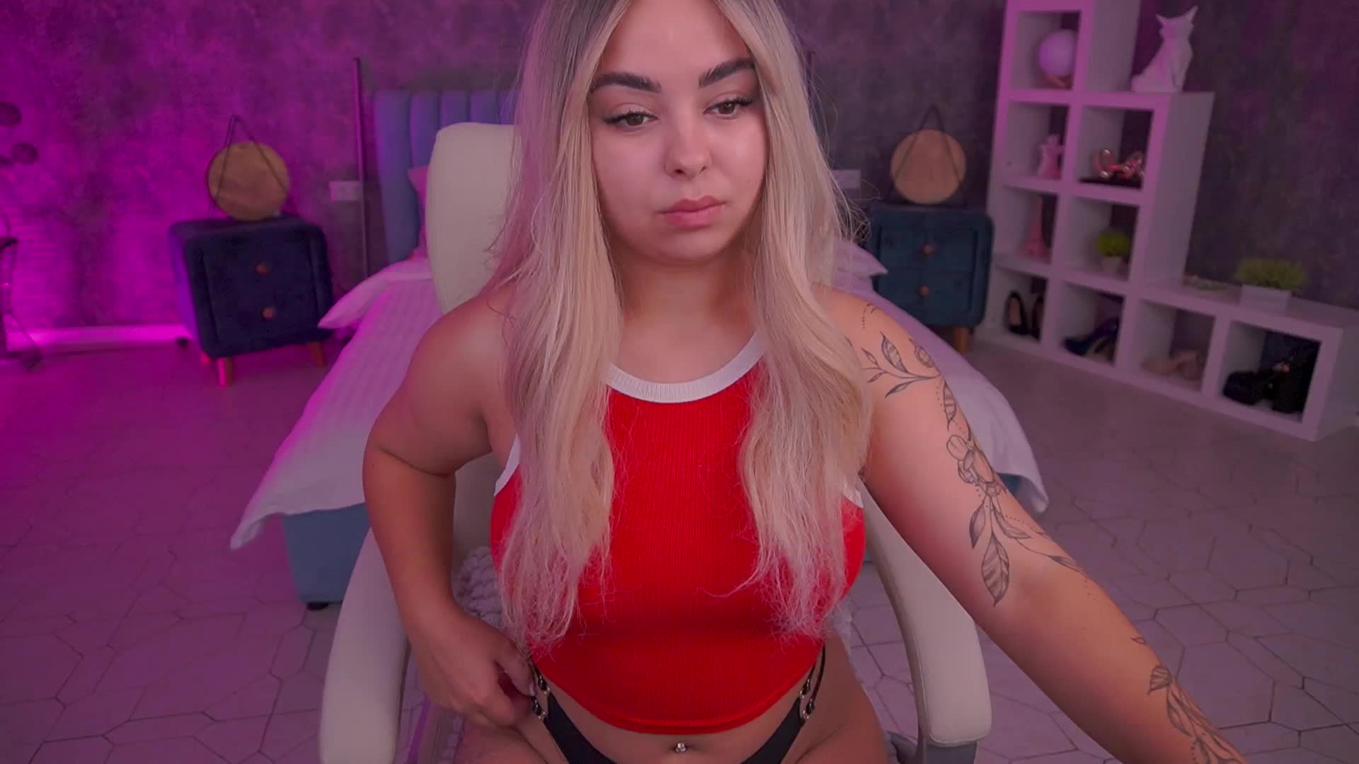SusieWood Adult Chat August 20, 2026