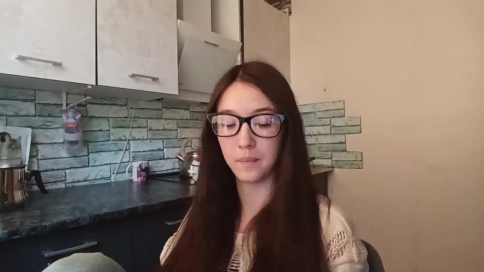 elouisevallian Adult Chat August 20, 2026