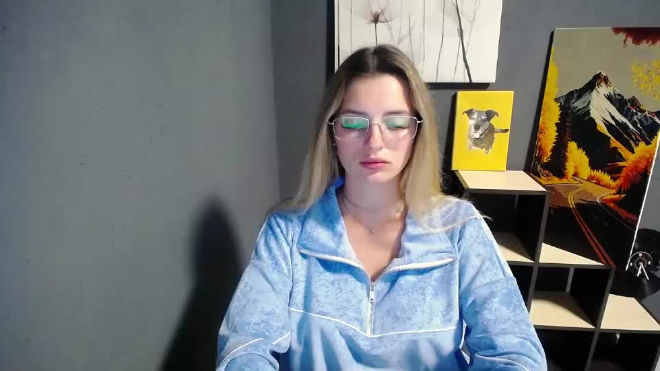 olivia_vi Adult Chat August 20, 2026