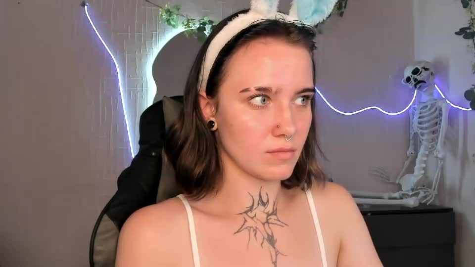 violaf1ex Adult Chat August 20, 2026