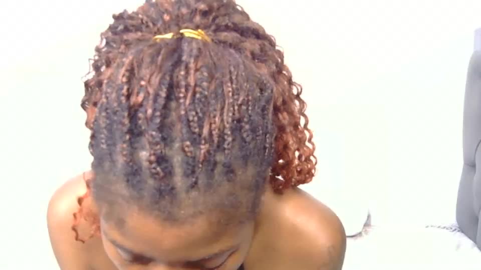 zuri_blaire Adult Chat August 20, 2026