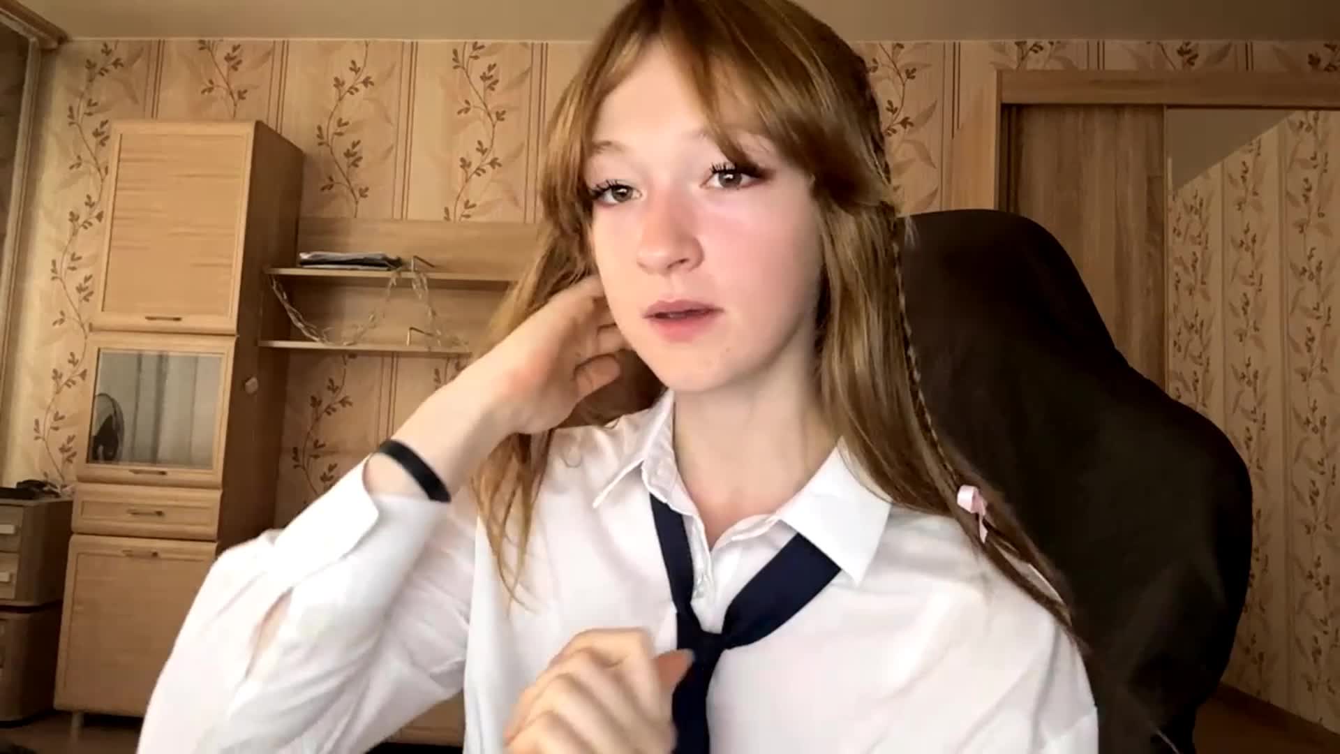 LisaSchroyer Adult Chat August 20, 2026