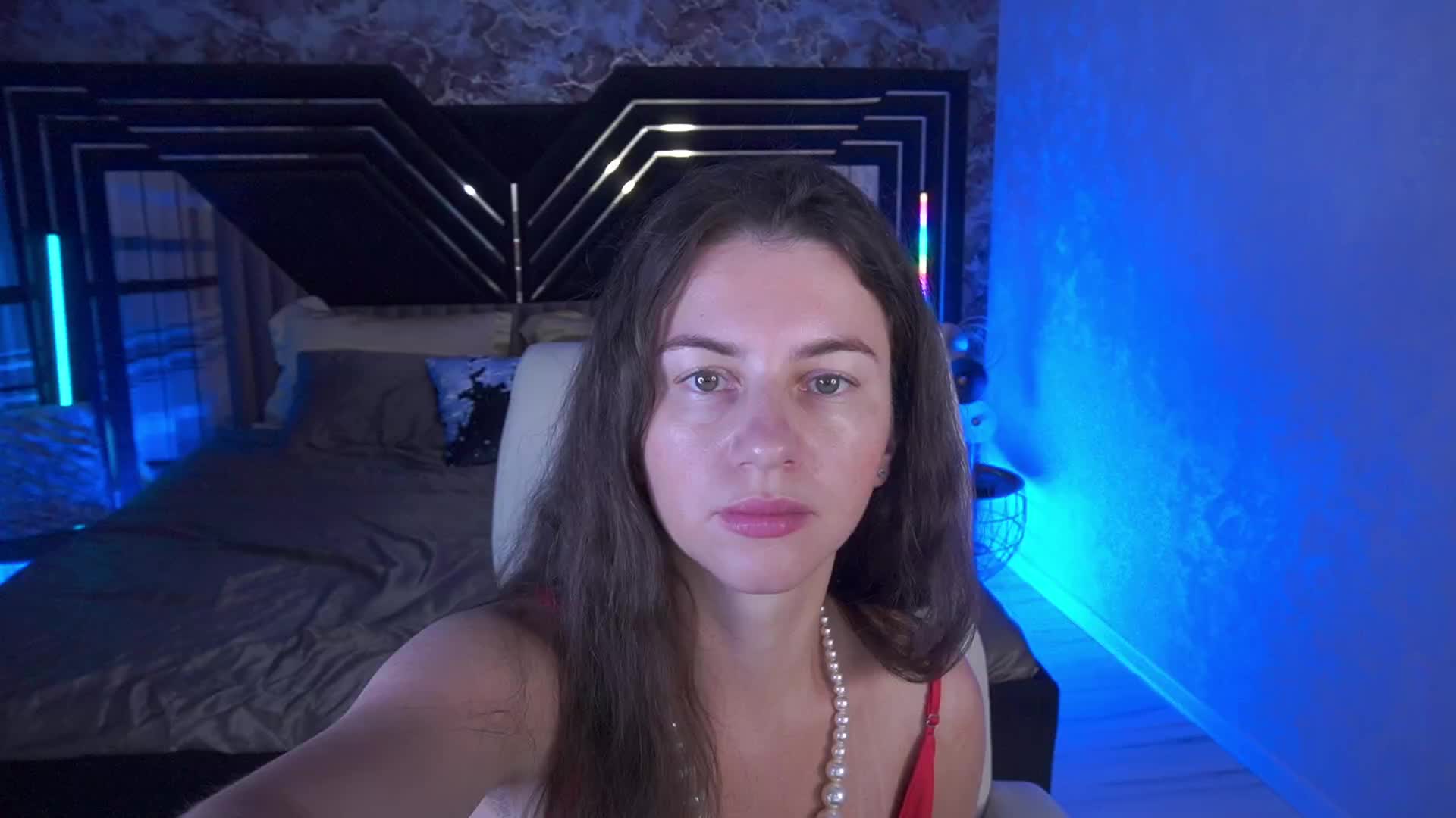 LittleJulii Adult Chat August 20, 2026